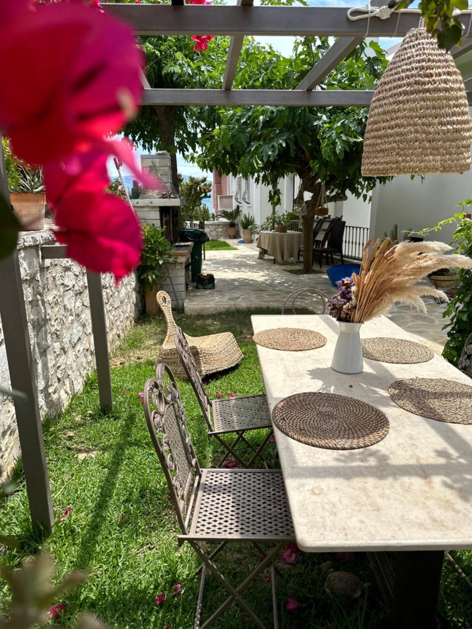 נידרי Kores Villas מראה חיצוני תמונה